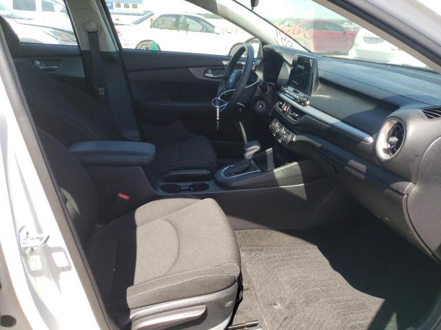 Photo 4 VIN: 3KPF24AD3ME360681 - KIA FORTE FE 