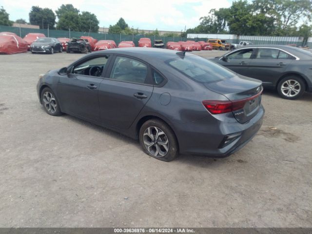 Photo 2 VIN: 3KPF24AD3ME362012 - KIA FORTE 