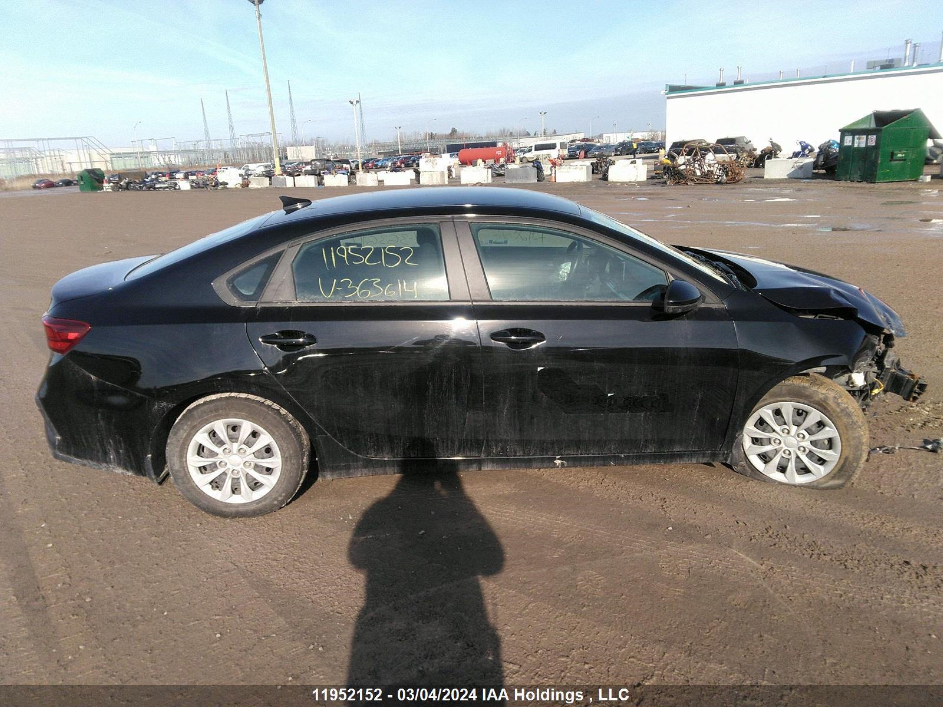 Photo 13 VIN: 3KPF24AD3ME363614 - KIA FORTE 