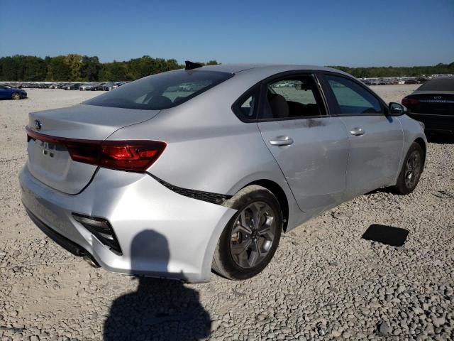 Photo 3 VIN: 3KPF24AD3ME377237 - KIA FORTE FE 