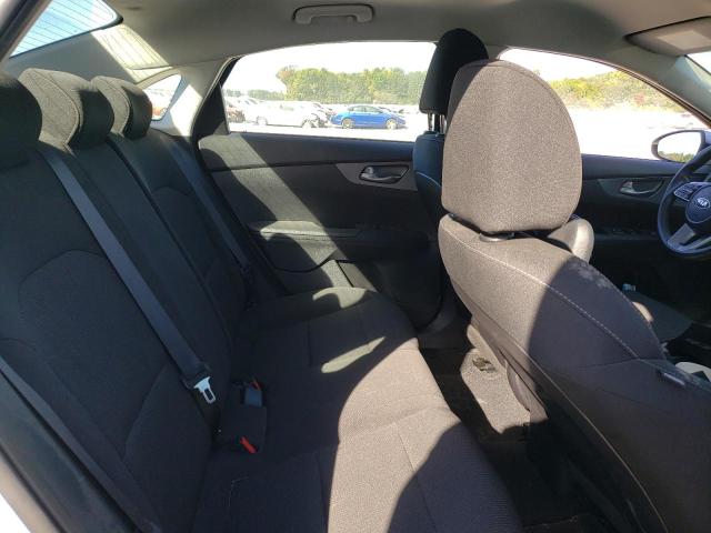 Photo 5 VIN: 3KPF24AD3ME377237 - KIA FORTE FE 