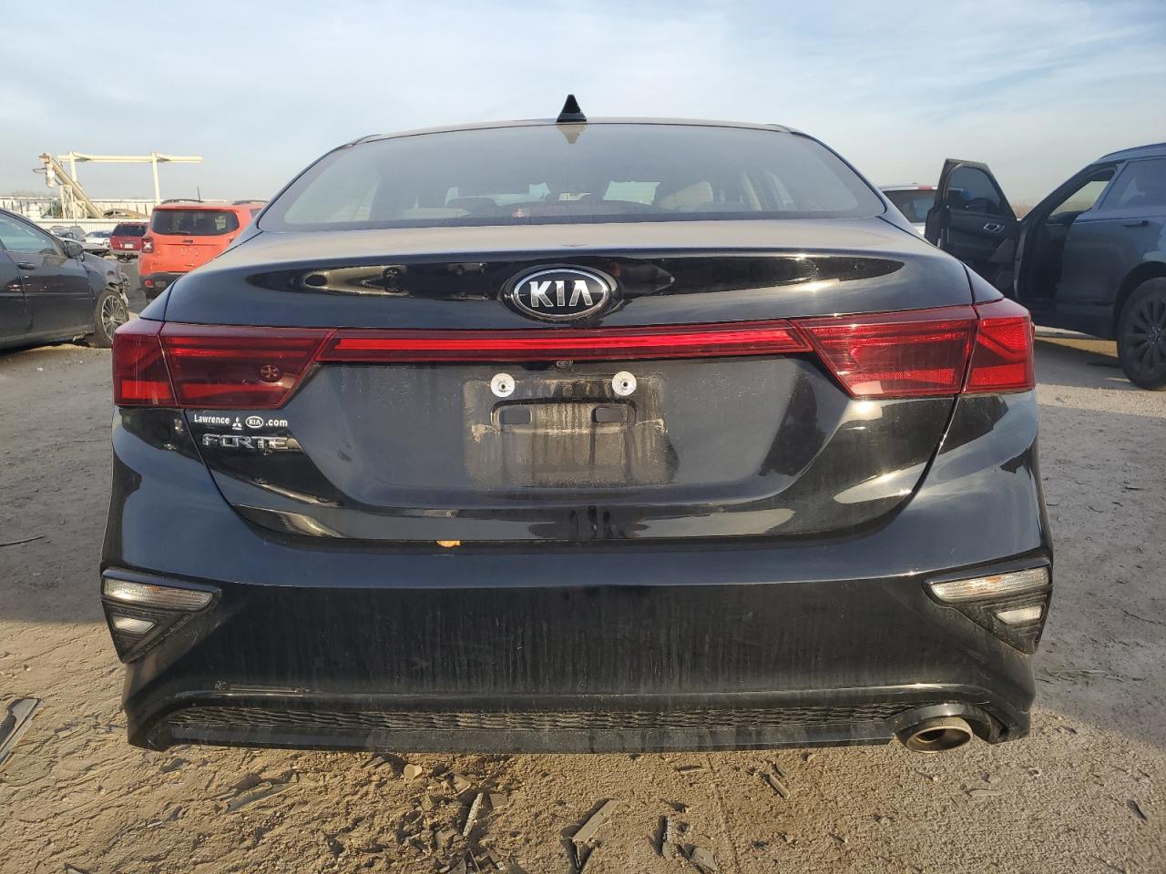 Photo 5 VIN: 3KPF24AD3ME378579 - KIA FORTE 