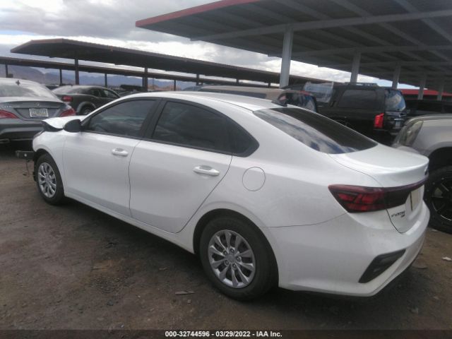 Photo 2 VIN: 3KPF24AD3ME380185 - KIA FORTE 