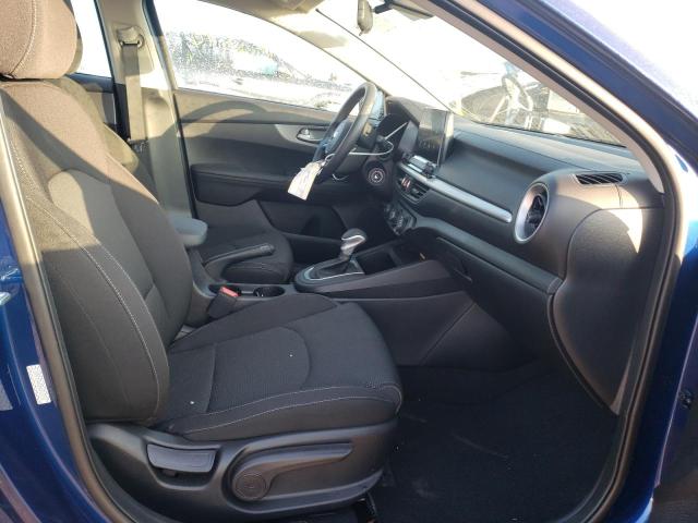 Photo 4 VIN: 3KPF24AD3ME413718 - KIA FORTE FE 