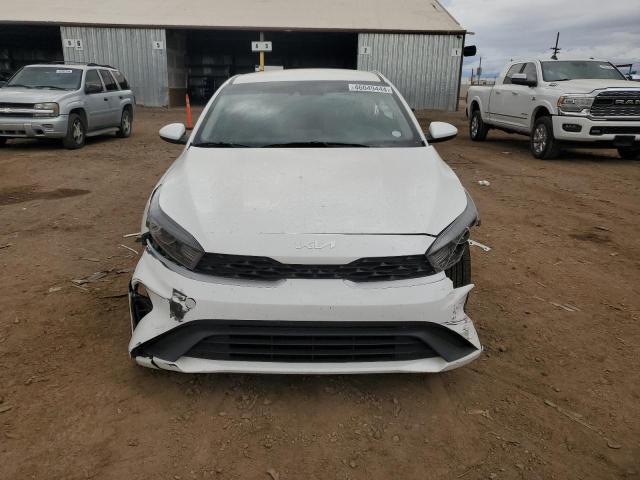 Photo 4 VIN: 3KPF24AD3NE425501 - KIA FORTE 