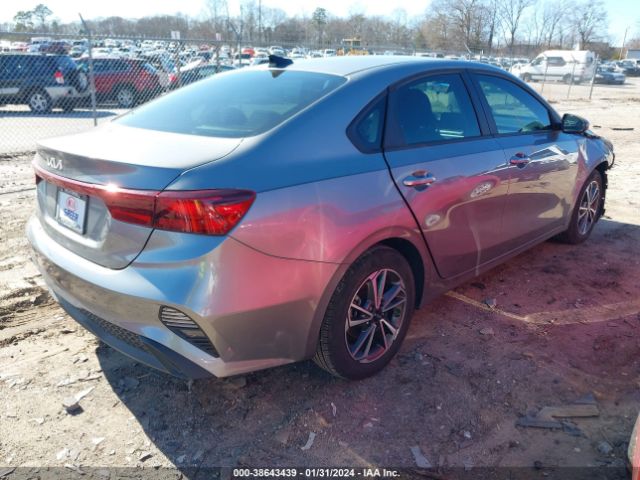 Photo 3 VIN: 3KPF24AD3NE430486 - KIA FORTE 