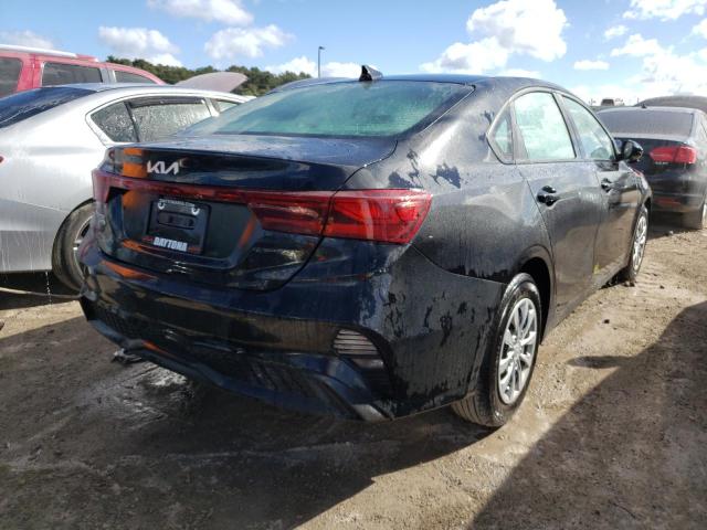 Photo 3 VIN: 3KPF24AD3NE451628 - KIA FORTE FE 