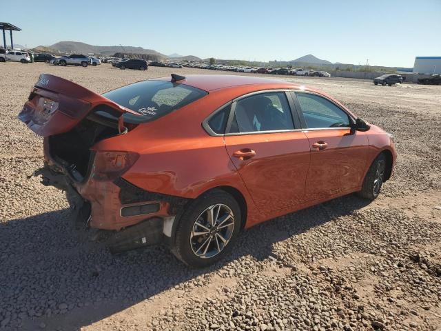 Photo 2 VIN: 3KPF24AD3NE452035 - KIA FORTE FE 