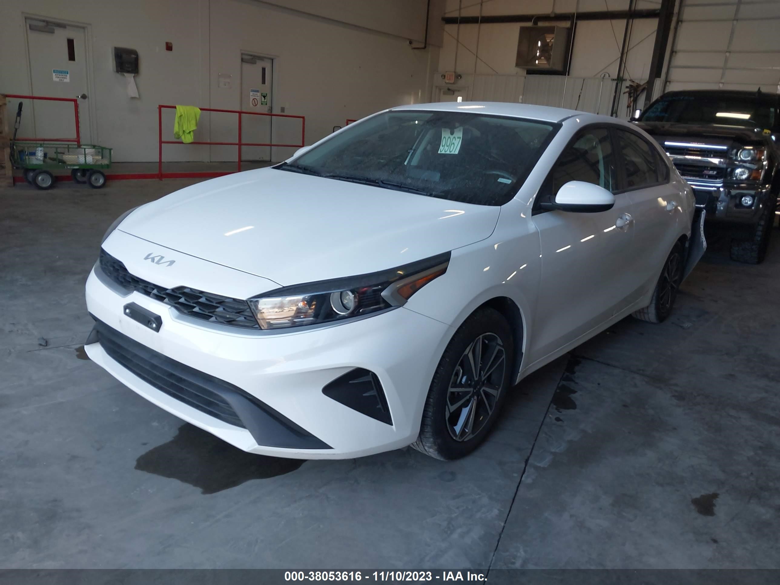 Photo 1 VIN: 3KPF24AD3NE478876 - KIA FORTE 