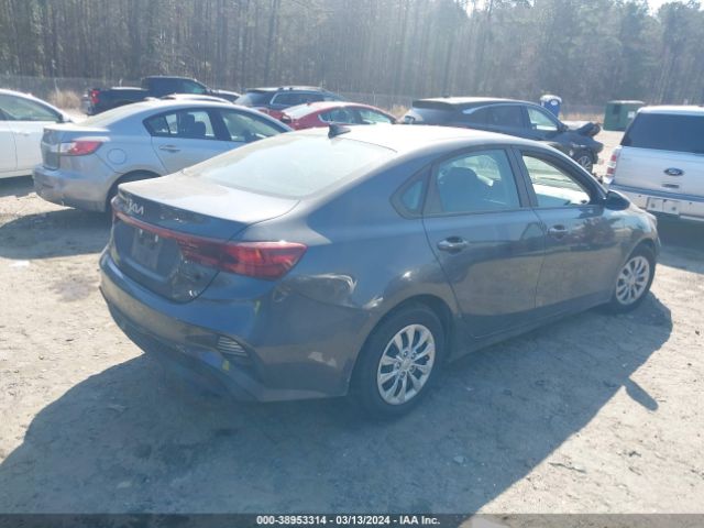 Photo 3 VIN: 3KPF24AD3NE481082 - KIA FORTE 