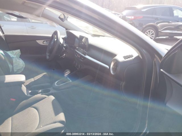 Photo 4 VIN: 3KPF24AD3NE481082 - KIA FORTE 