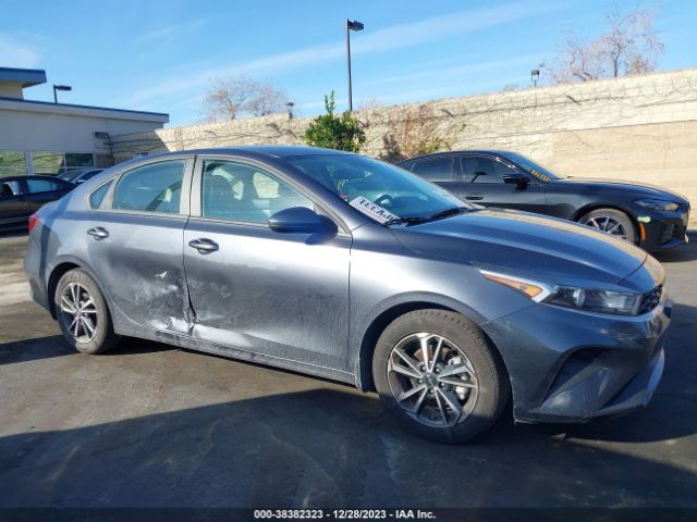 Photo 5 VIN: 3KPF24AD3NE490347 - KIA FORTE 