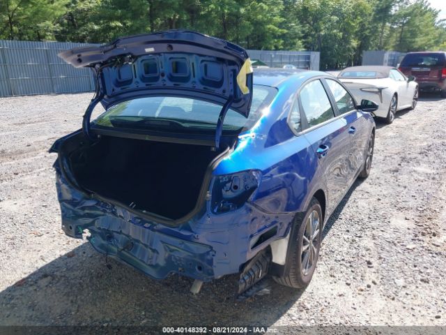 Photo 3 VIN: 3KPF24AD3NE500861 - KIA FORTE 