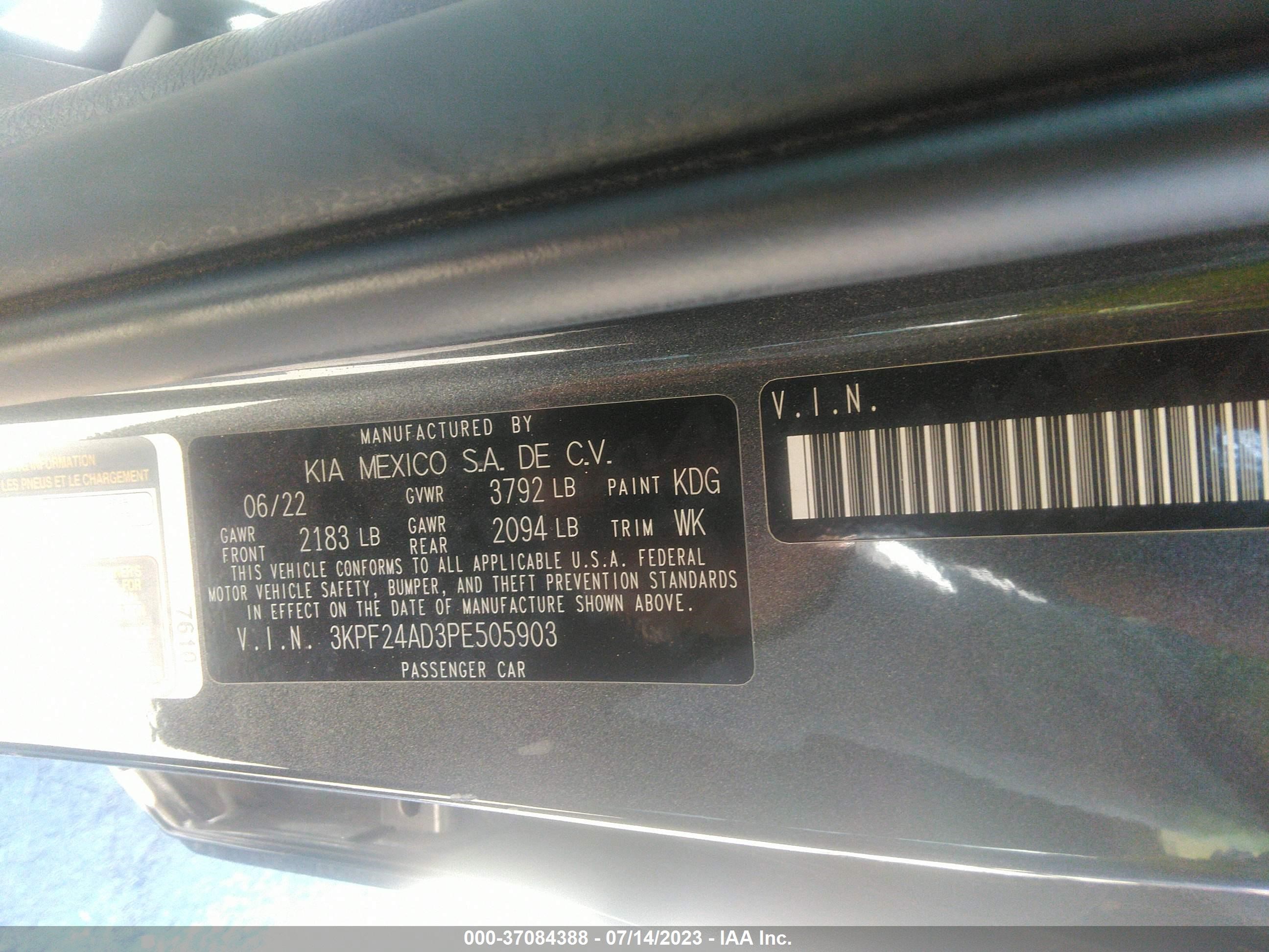 Photo 8 VIN: 3KPF24AD3PE505903 - KIA FORTE 