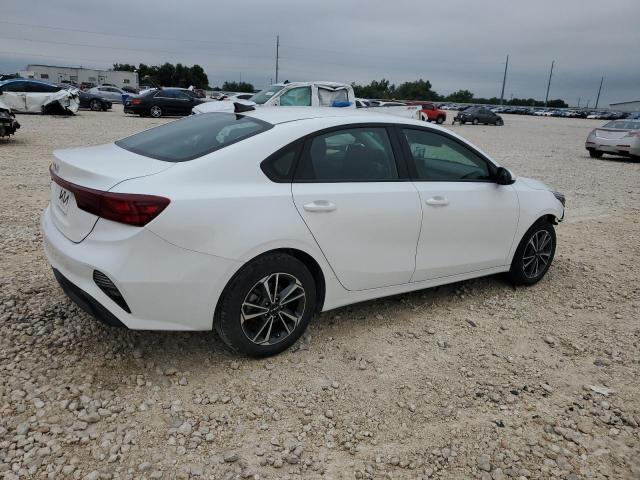 Photo 2 VIN: 3KPF24AD3PE507800 - KIA FORTE LX 