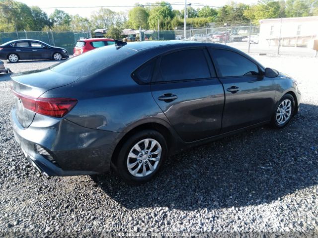 Photo 3 VIN: 3KPF24AD3PE507988 - KIA FORTE 