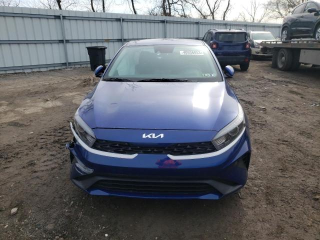 Photo 4 VIN: 3KPF24AD3PE519428 - KIA FORTE LX 