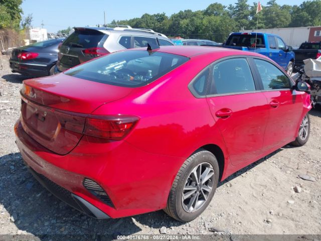 Photo 3 VIN: 3KPF24AD3PE525360 - KIA FORTE 