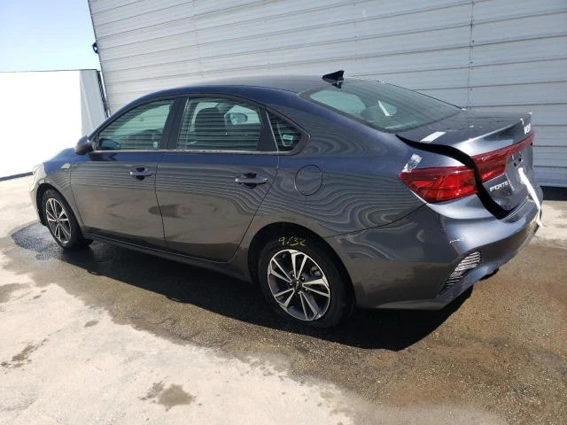 Photo 1 VIN: 3KPF24AD3PE525617 - KIA FORTE LX 