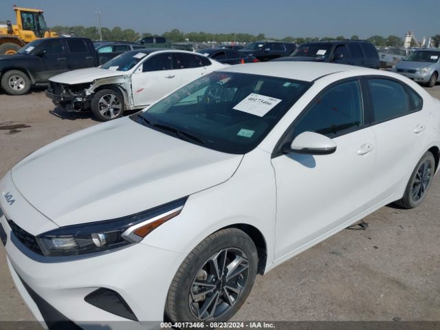 Photo 5 VIN: 3KPF24AD3PE552168 - KIA FORTE 