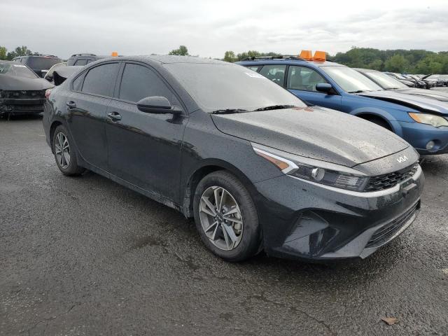 Photo 3 VIN: 3KPF24AD3PE577202 - KIA FORTE LX 