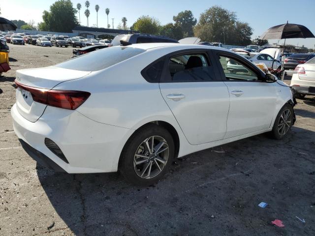 Photo 2 VIN: 3KPF24AD3PE577233 - KIA FORTE 