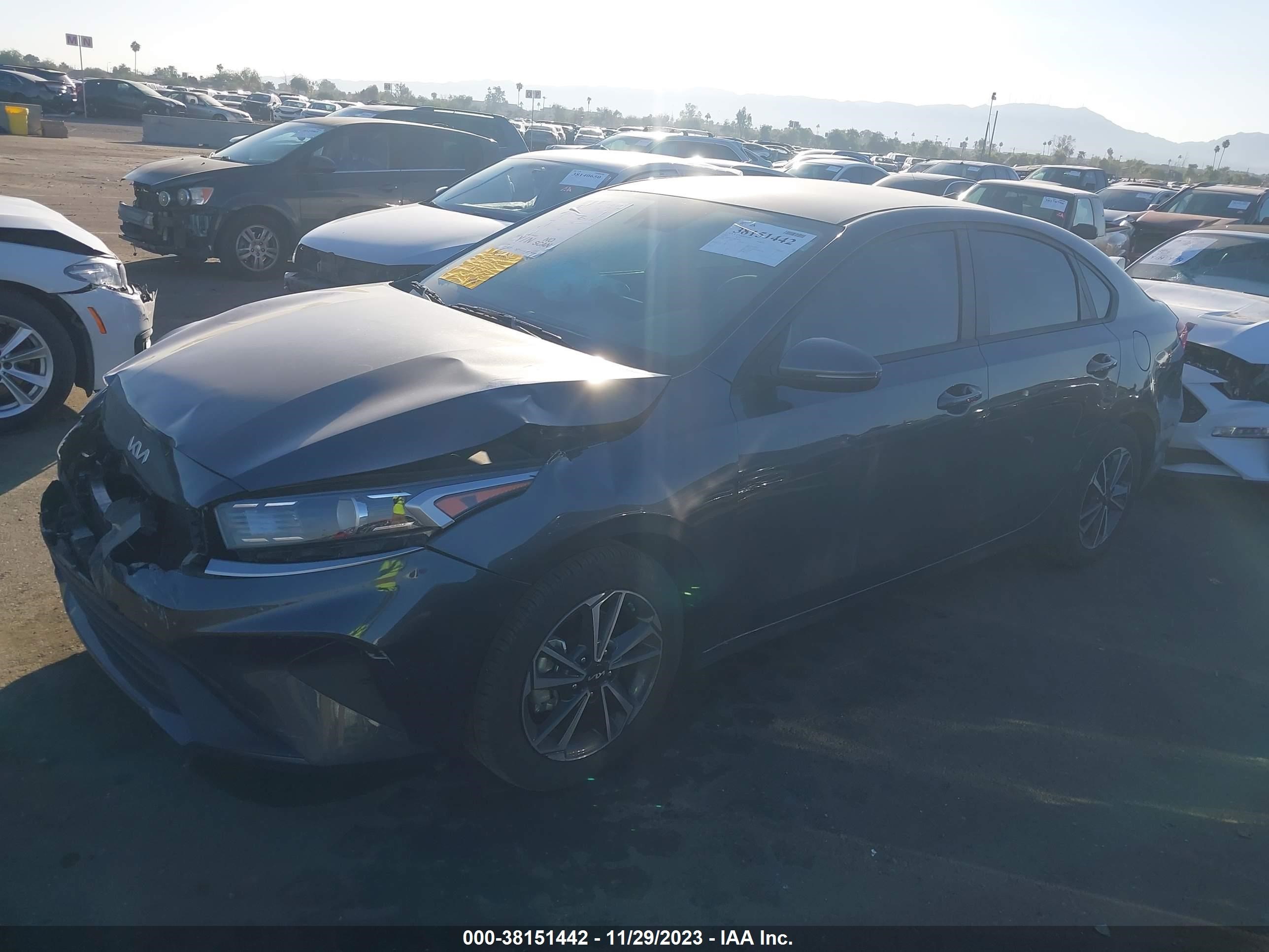 Photo 1 VIN: 3KPF24AD3PE579970 - KIA FORTE 