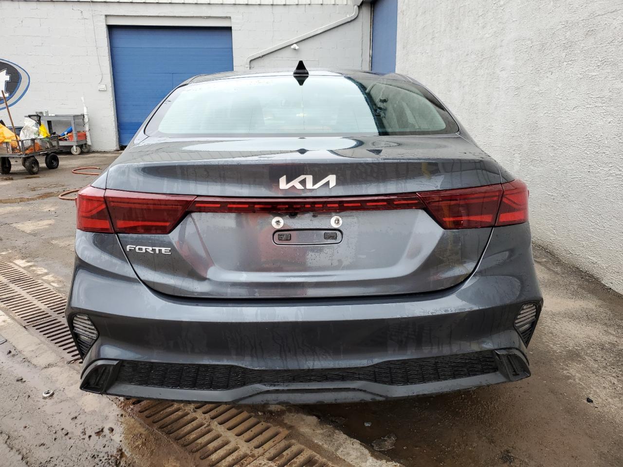 Photo 5 VIN: 3KPF24AD3PE601045 - KIA FORTE 