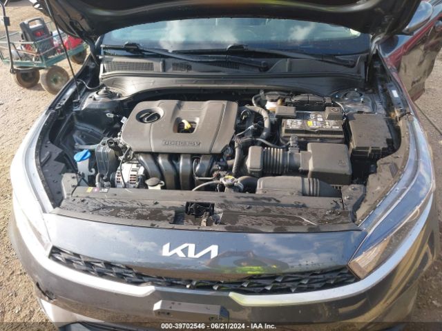 Photo 9 VIN: 3KPF24AD3PE601093 - KIA FORTE 