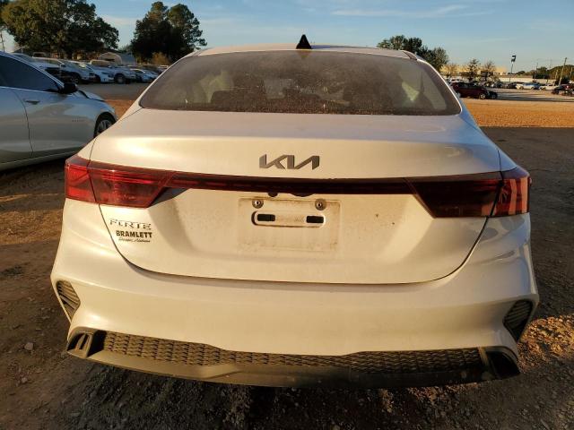 Photo 5 VIN: 3KPF24AD3PE612885 - KIA FORTE LX 