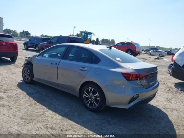 Photo 2 VIN: 3KPF24AD3PE625832 - KIA FORTE 