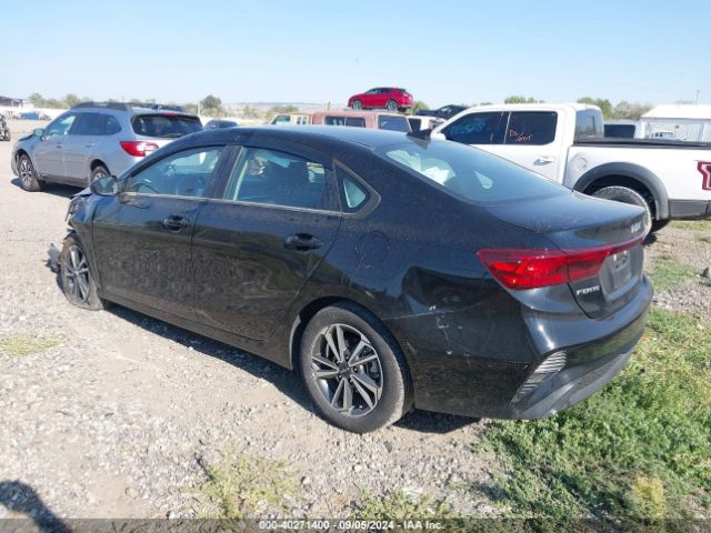 Photo 2 VIN: 3KPF24AD3PE630223 - KIA FORTE 