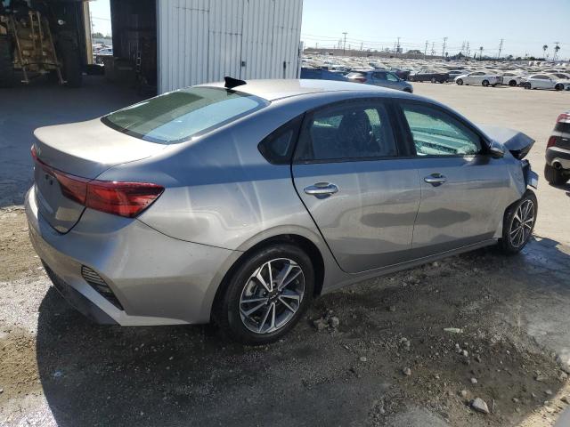 Photo 2 VIN: 3KPF24AD3PE650178 - KIA FORTE LX 