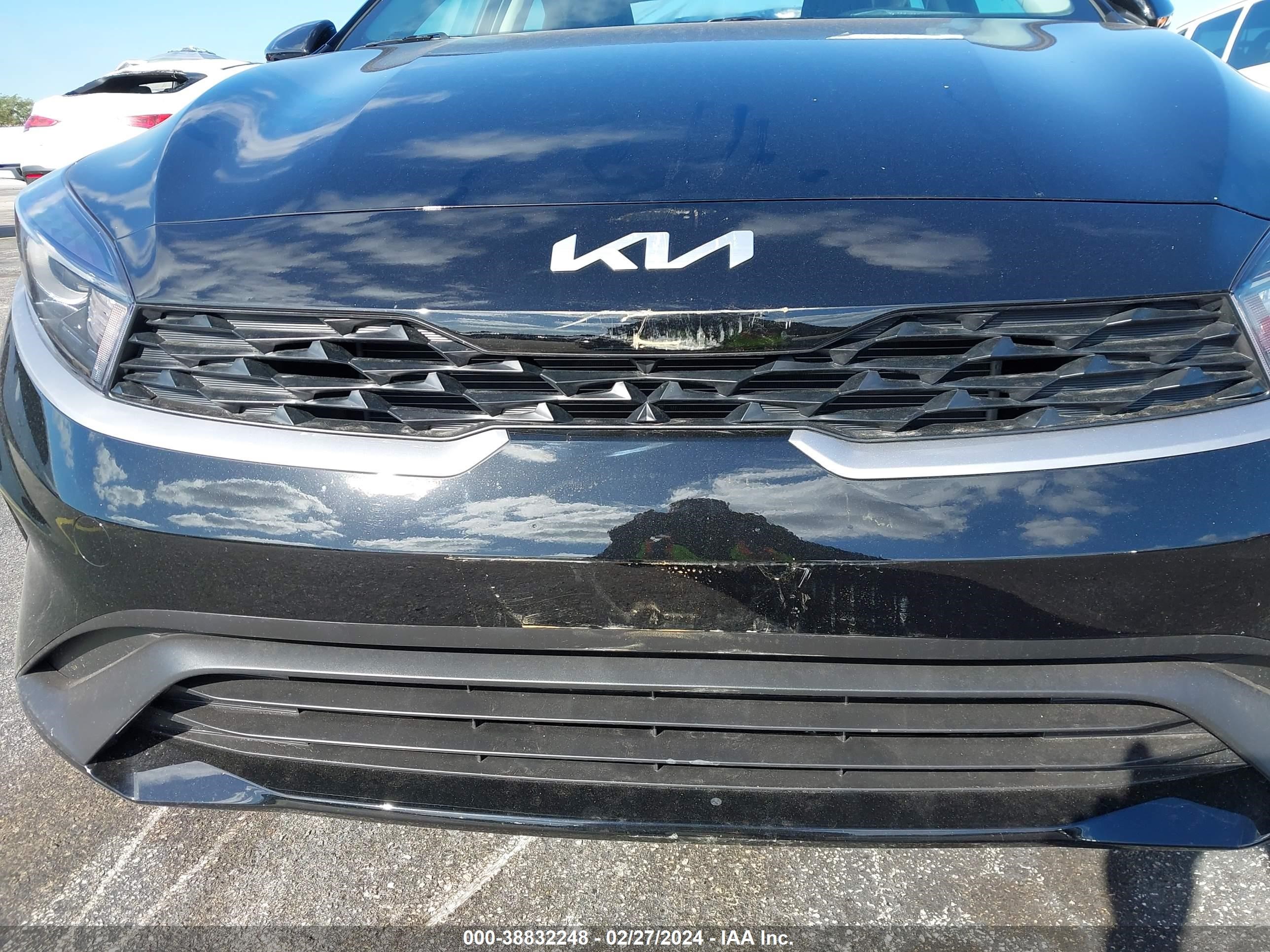 Photo 17 VIN: 3KPF24AD3RE718062 - KIA FORTE 