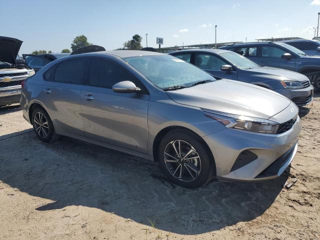 Photo 3 VIN: 3KPF24AD3RE723973 - KIA FORTE LX 