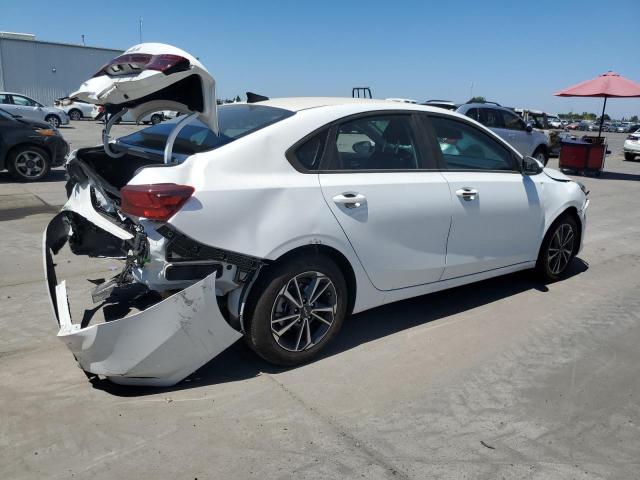 Photo 2 VIN: 3KPF24AD3RE732754 - KIA FORTE LX 