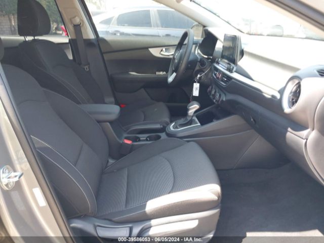 Photo 4 VIN: 3KPF24AD3RE759887 - KIA FORTE 