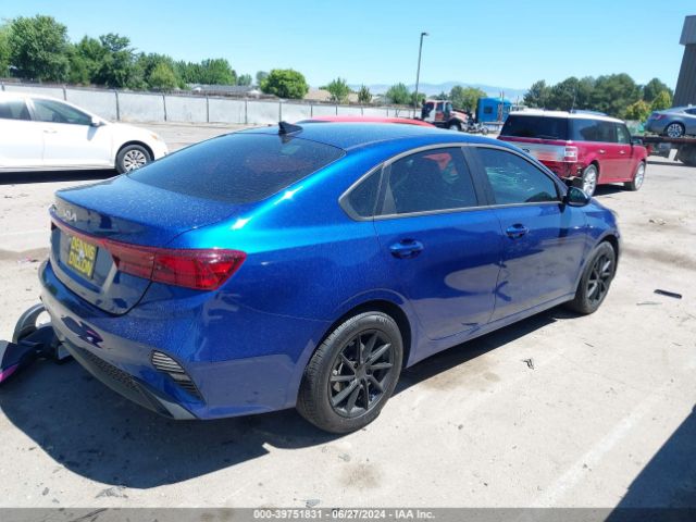 Photo 3 VIN: 3KPF24AD3RE761431 - KIA FORTE 