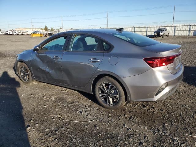 Photo 1 VIN: 3KPF24AD3RE806142 - KIA FORTE LX 