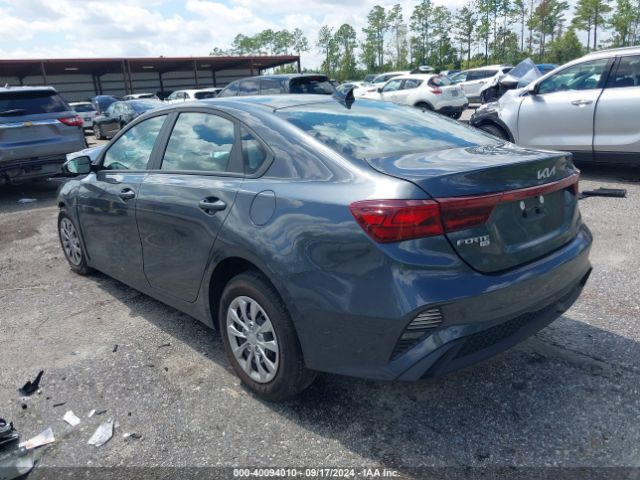 Photo 2 VIN: 3KPF24AD3RE821871 - KIA FORTE 