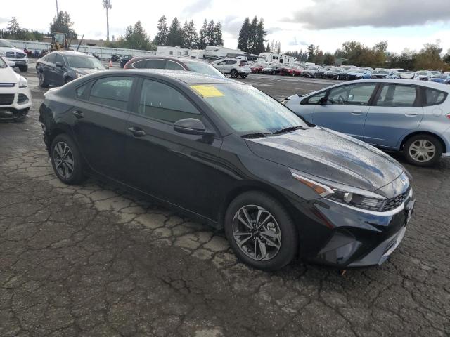 Photo 3 VIN: 3KPF24AD3RE824981 - KIA FORTE LX 