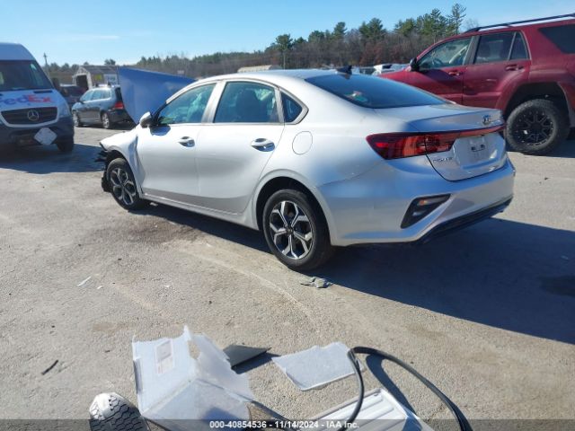 Photo 2 VIN: 3KPF24AD4KE024678 - KIA FORTE 