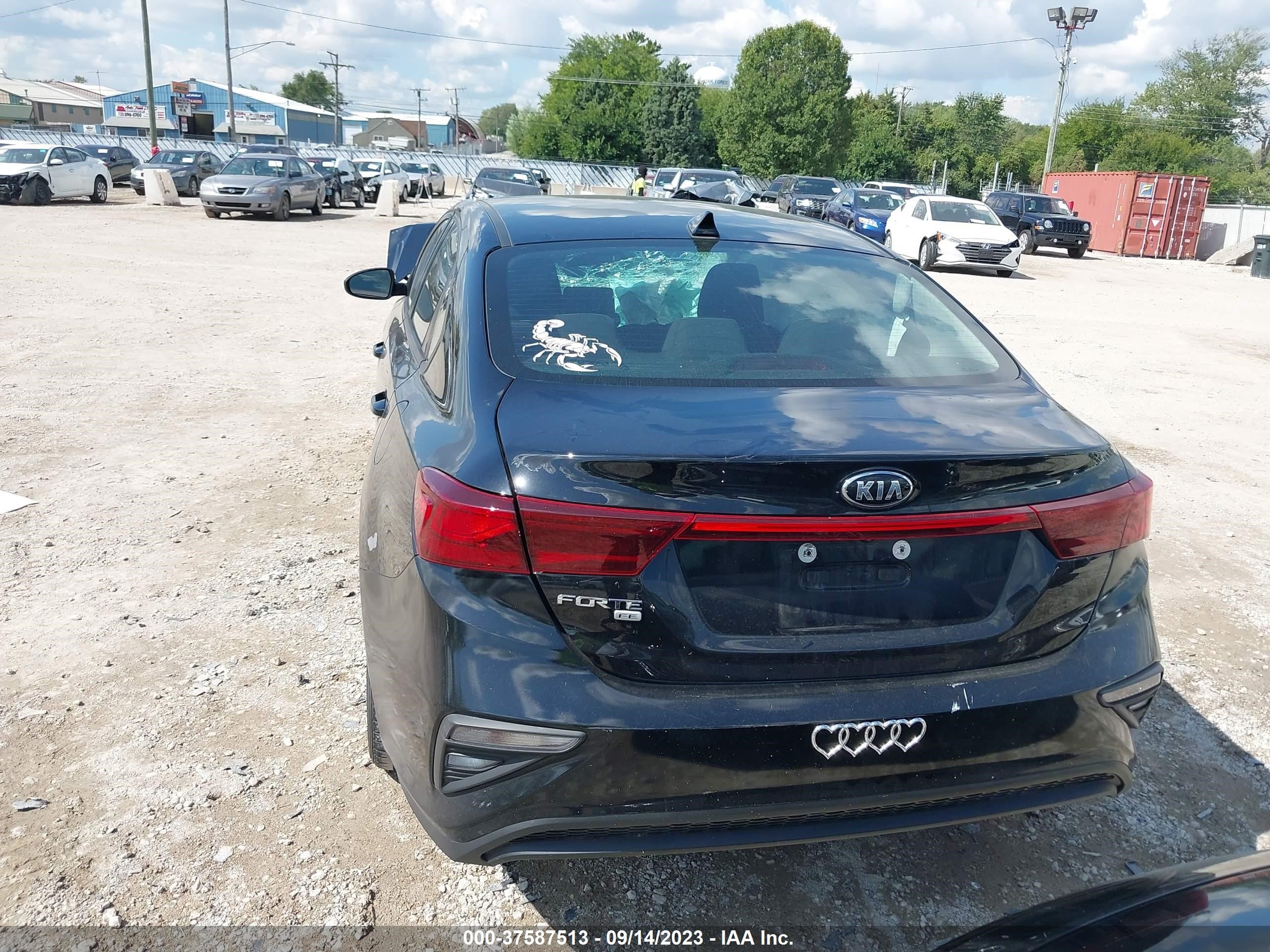 Photo 14 VIN: 3KPF24AD4KE034949 - KIA FORTE 