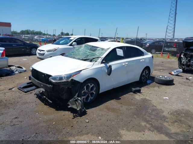 Photo 1 VIN: 3KPF24AD4KE057180 - KIA FORTE 