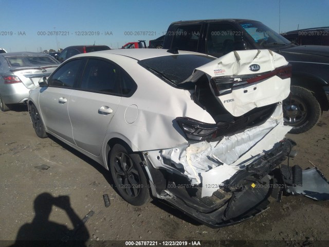 Photo 2 VIN: 3KPF24AD4KE066140 - KIA FORTE 