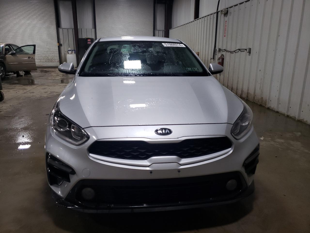 Photo 4 VIN: 3KPF24AD4KE080863 - KIA FORTE 