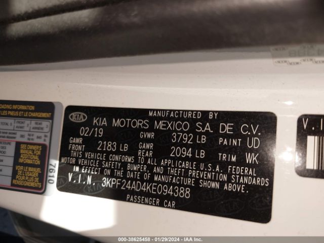 Photo 8 VIN: 3KPF24AD4KE094388 - KIA FORTE 