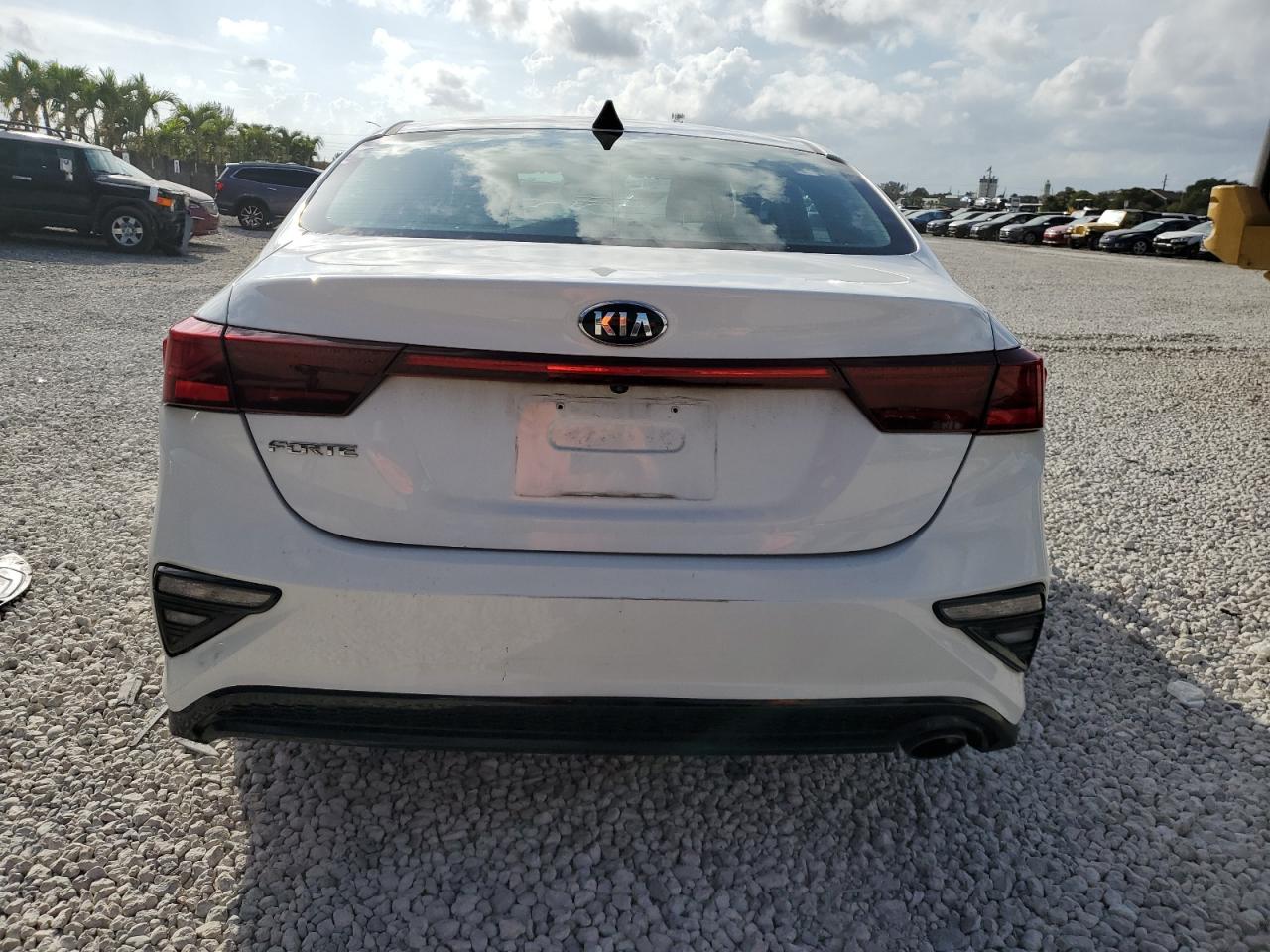 Photo 5 VIN: 3KPF24AD4KE096061 - KIA FORTE 