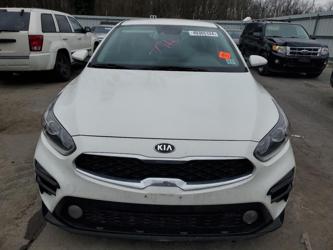 Photo 4 VIN: 3KPF24AD4KE105034 - KIA FORTE 