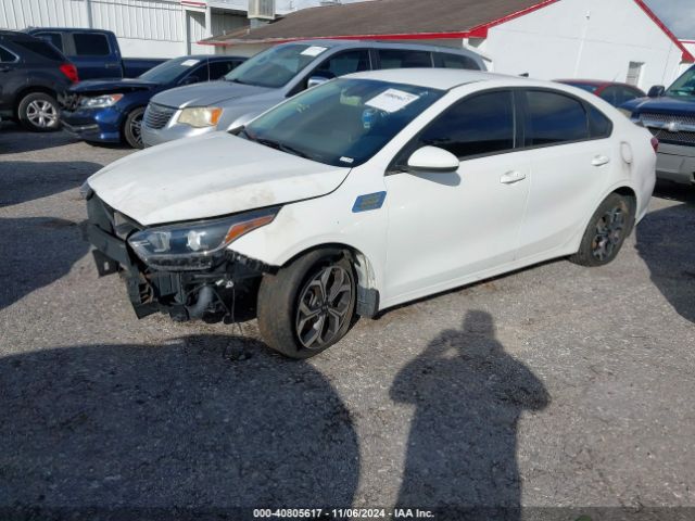 Photo 1 VIN: 3KPF24AD4KE111948 - KIA FORTE 